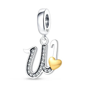 Charm con letras de corazón de oro